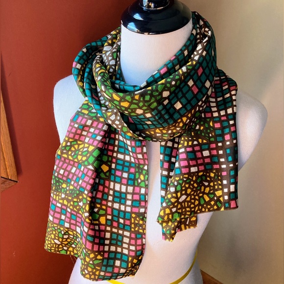 Vintage Saks Fifth Avenue Silk Made in Switzerland Stained Glass Motif Scarf - Picture 5 of 13